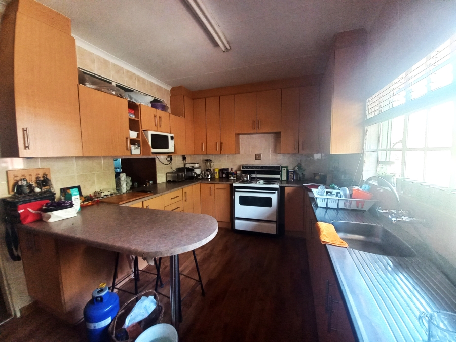 4 Bedroom Property for Sale in Protea Park North West